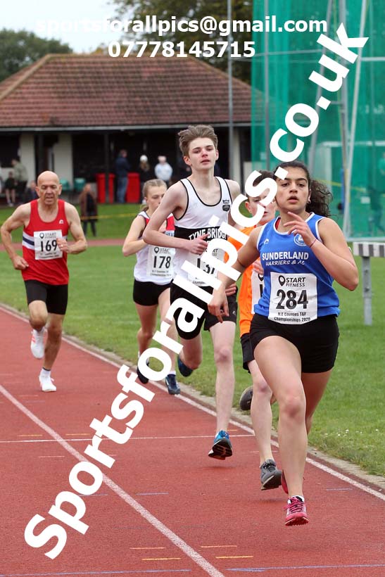 800 metres, NECAA Open Meeting, Morpeth, Sunday, October 18th. David T. Hewitson/Sports for All Pics